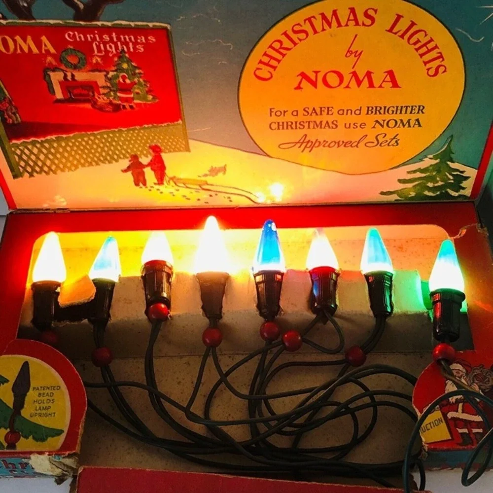 Vintage Noma Berry Bead Christmas Lights BAKELITE Plug Orig Box USA 1950s 8 Bulb